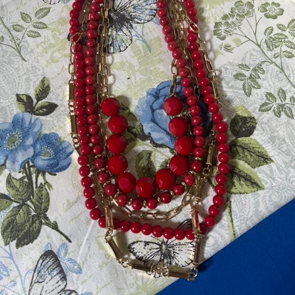 Red Bubble Necklace - Picture 1 of 5